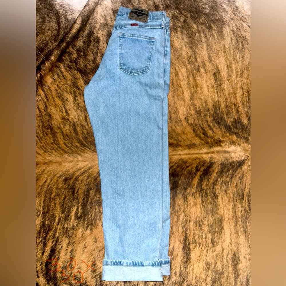 Wrangler jeans size 27 woman's